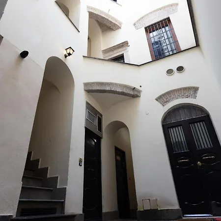Appartement Guesthost - Rione Vi Parione Cozy Flat *